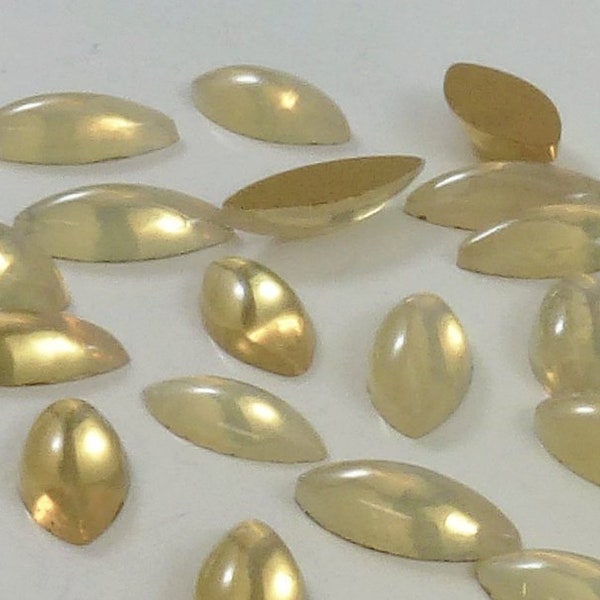 36 Vintage Yellow Opal Gold Foil Flatback Navette 15x7mm Glazen steentjes, Dome Top Duitsland B4-2D