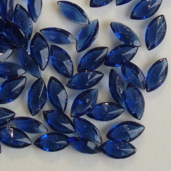 48 Vintage glazen steentjes, Navette 10x5mm, Blue Montana Clear, TTC Top, Point back, Duitsland, B5-5B