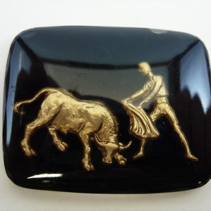 2 Rare Vintage Glass Rhinestones 28x22mm Bull and Matador Black/Gold Intaglio Cabochon Smooth Top FB E4-2