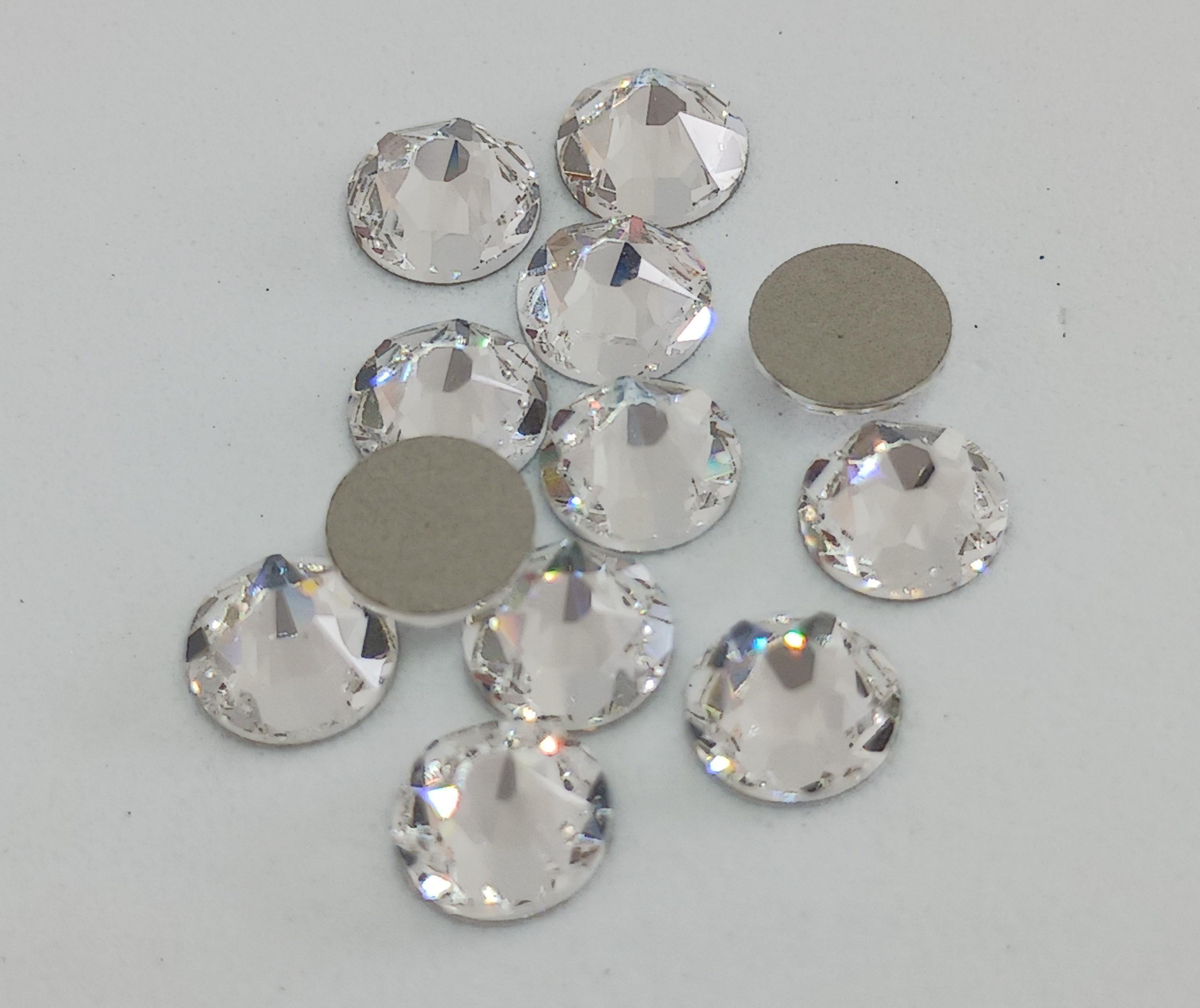 【未開封】Swarovski XIRIUS Rose SS 12 & SS 30 Light Siam (227) Swarovski 2088 XIRUS 30ss Crystal Flatback