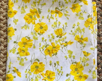 Vintage 70s Retro Yellow Flower/Floral Queen Flat Sheet No Iron Cotton/Polyester