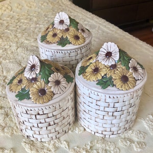 Vintage 70s Ceramic Daisy Basketweave Canister Set of 3 Daisies Basket Weave Kitchen Storage/Decor 1973