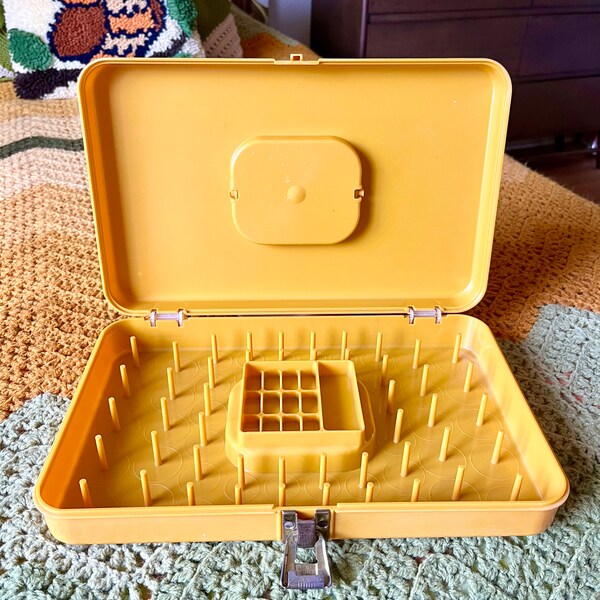Vintage 70s Retro Wilson Wil-Hold Plastic Yellow Sewing Box/Storage/Caddy/Organizer