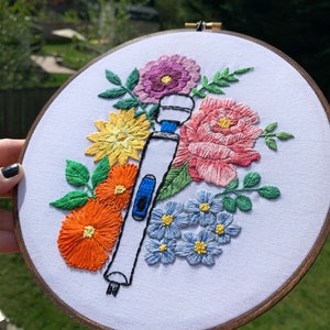 Ramo Mágico - 8 "Moderno Bordado Floral Aro Arte