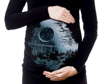 Death star maternity shirt, Thats no moon maternity shirt, Halloween pregnancy shirt, Maternity costume, Halloween maternity shirt