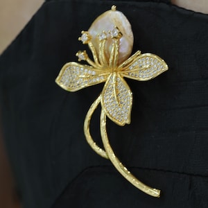 Handmade Baroque Pearl Flower Brooch | Statement Pin for Weddings & Formal Events | 14K Gold Filled Jewelry