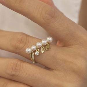 LOVE Perlenring | S925 Verstellbarer Ring mit CZ und Süßwasserperlen | Gold oder Silber Charm Ring | Romantisches Geschenk für Sie