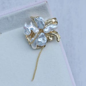 Golden Iris Brooch with Irregular Freshwater Pearl, Baroque Pearl Pin for Winter Accessory & Perfect Christmas Gift