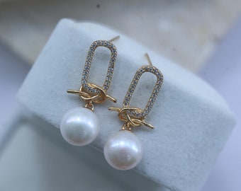 Sierlijke knoop parel drop oorbellen, 9-10 mm ronde zoetwaterparel, zilver 925 en goud, bruidsmeisje gouden oorbellen, cadeau voor moeder