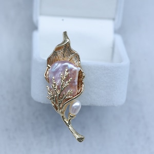 Golden Baroque Pearl Pin,Light Purple Freshwater Pearl,Leaf branch pearl brooch,Baroque pearl flower brooch,Brooch pin