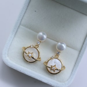 Romantic Golden Saturn Pearl Drop Earrings,Planet Dangle Earrings,Star Earrings,Starry Night Earrings,Perfet Gift for her
