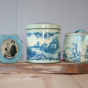 Dutch Tins SET / tins from the Netherlands / Collectables, vintage / Delft blue