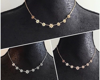 Daisy Pendant Necklace, Layering Necklace, Waterproof and Hypoallergenic