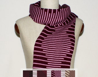 Merino knit striped Scarf handmade in several colours ,burgundy knitted scarf with stripes pink, luxury winter knit scarf, festotu