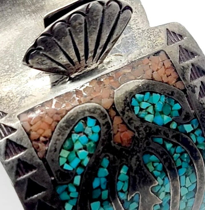 Signed - Thomas Singer, Navajo. Vintage Crushed Turquoise  display picture 1