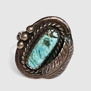 Old Pawn Navajo 1930s Sterling Silver Natural Kingman Turquoise Ring image 1