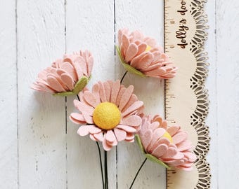 Large Wild Daisy Flower Stem: DIY Wildflower Bouquet Kit, Single Stem Flowers, Handmade Felt Flowers