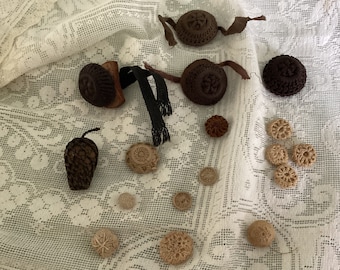 Antique Victorian Cream and Brown Intricately Crocheted Button Lot of 17 Buttons, Variety, Some Matching, Rare Buttons!