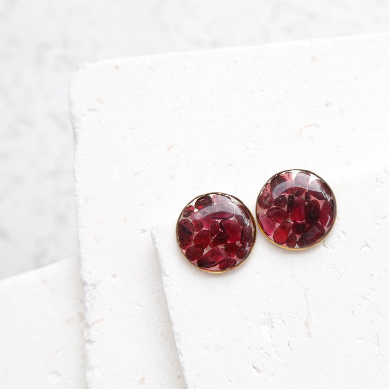 garnet crystal round resin earrings dark red druzy natural gemstone chips jewelry geometric minimalist studs january birthstone image 2