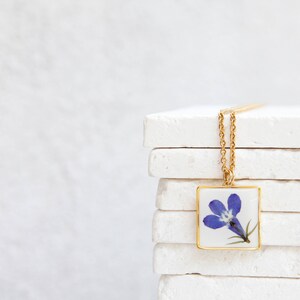 real flower lobelia blue white resin necklace pressed flower geometric hexagon square jewelry blue flower botanical preserved minimalist image 4
