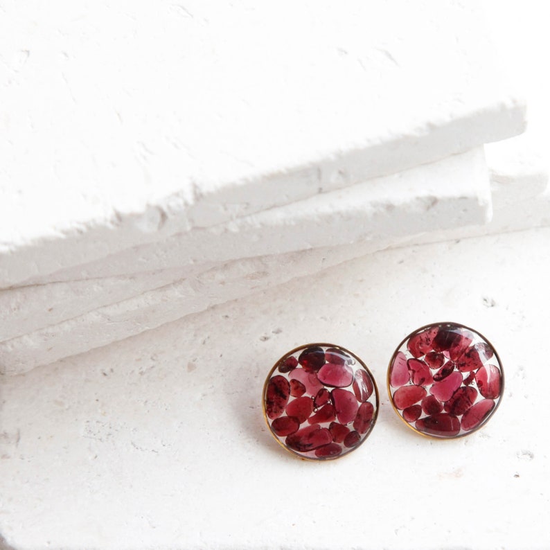 garnet crystal round resin earrings dark red druzy natural gemstone chips jewelry geometric minimalist studs january birthstone image 7