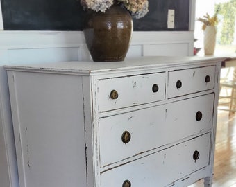 Magnificent white farmhouse low chest of drawers with 4 drawers