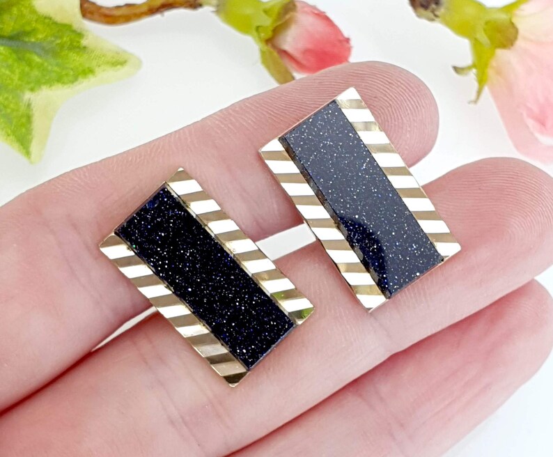 Vintage 1970s Gold Tone Dark Blue Goldstone Glittering Cufflinks