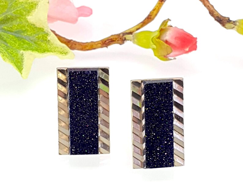 Vintage 1970s Gold Tone Dark Blue Goldstone Glittering Cufflinks