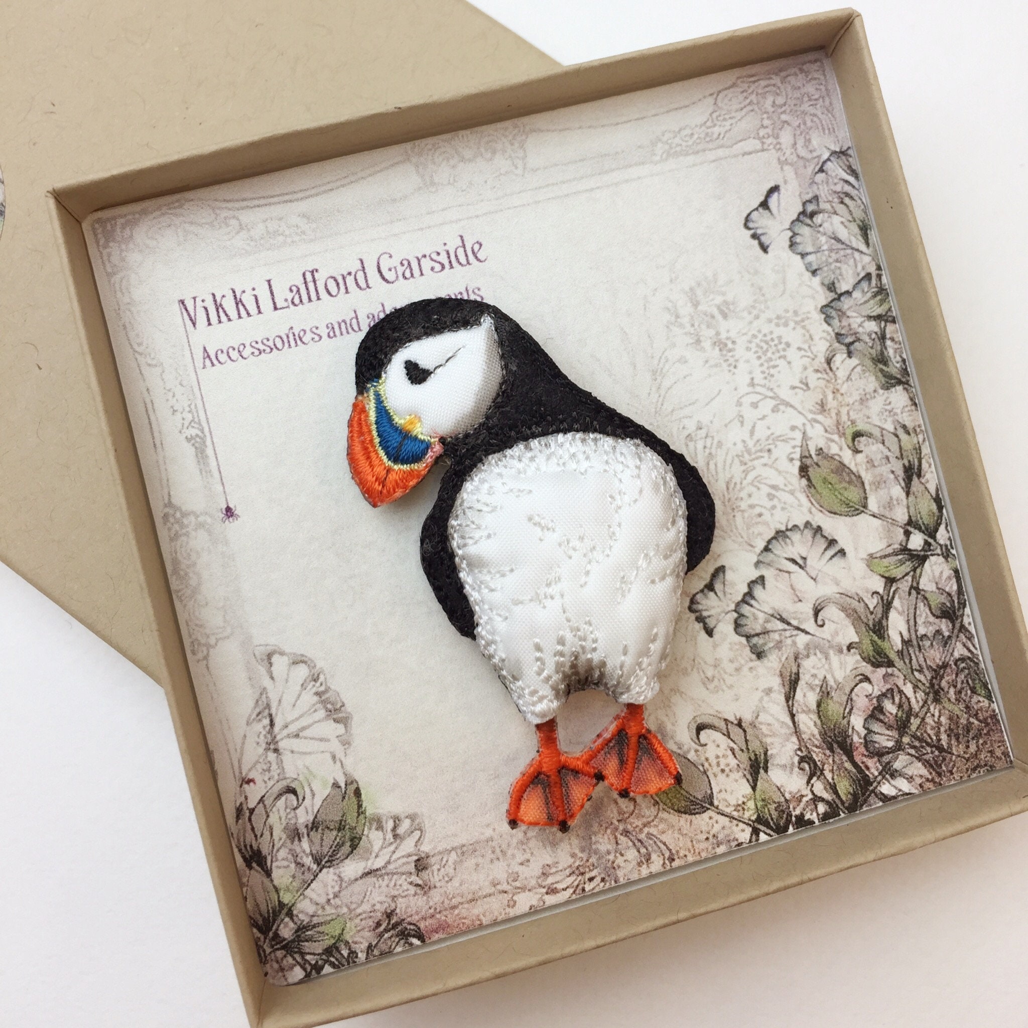 Puffin brooch, bird pin, gift for bird lover