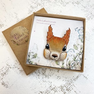 Squirrel brooch, embroiderd and hand painted squirrel pin