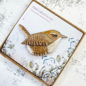 Embroidered and hand painted Wren brooch