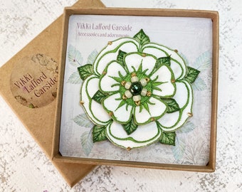 White rose, Yorkshire Rose brooch, White Rose of York, historical design, embroidered and hand crafted.