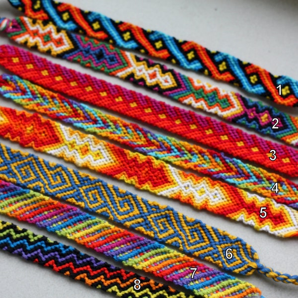 32 new different friendship bracelets (custom possible!)