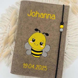 Personalisierte U-Heft Hülle aus Filz / Biene / Name / Geburtsdatum / Auswahl an 11 Filzfarben und 7 Schriftarten / Untersuchungsheft