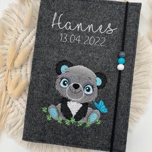 Personalisierte U-Heft Hülle aus Filz / Panda / Name / Geburtsdatum / Auswahl an 11 Filzfarben und 7 Schriftarten / Untersuchungsheft