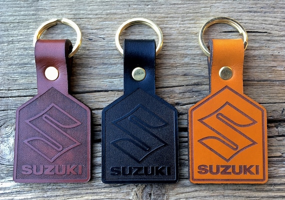 Piel Suzuki Keyring
