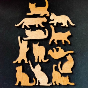 Stack the Cats Cat lover gift. Bag of twelve mini wooden cats Bild 10