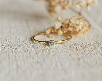 03. Birthstone Ring - Aquamarine