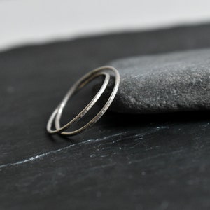 Silver interlaced rings image 3