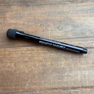 2mm Black Wet or Dry Erase Markers || Perfect for any acrylic or dry erase material boards