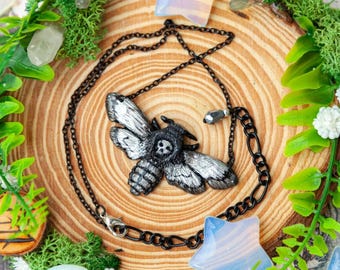 Small Death&#39;s Head Hawk-Moth Necklace Silver - Moth Necklace - Deathhead Hawk-Moth - Moth Necklace Gothic Nature