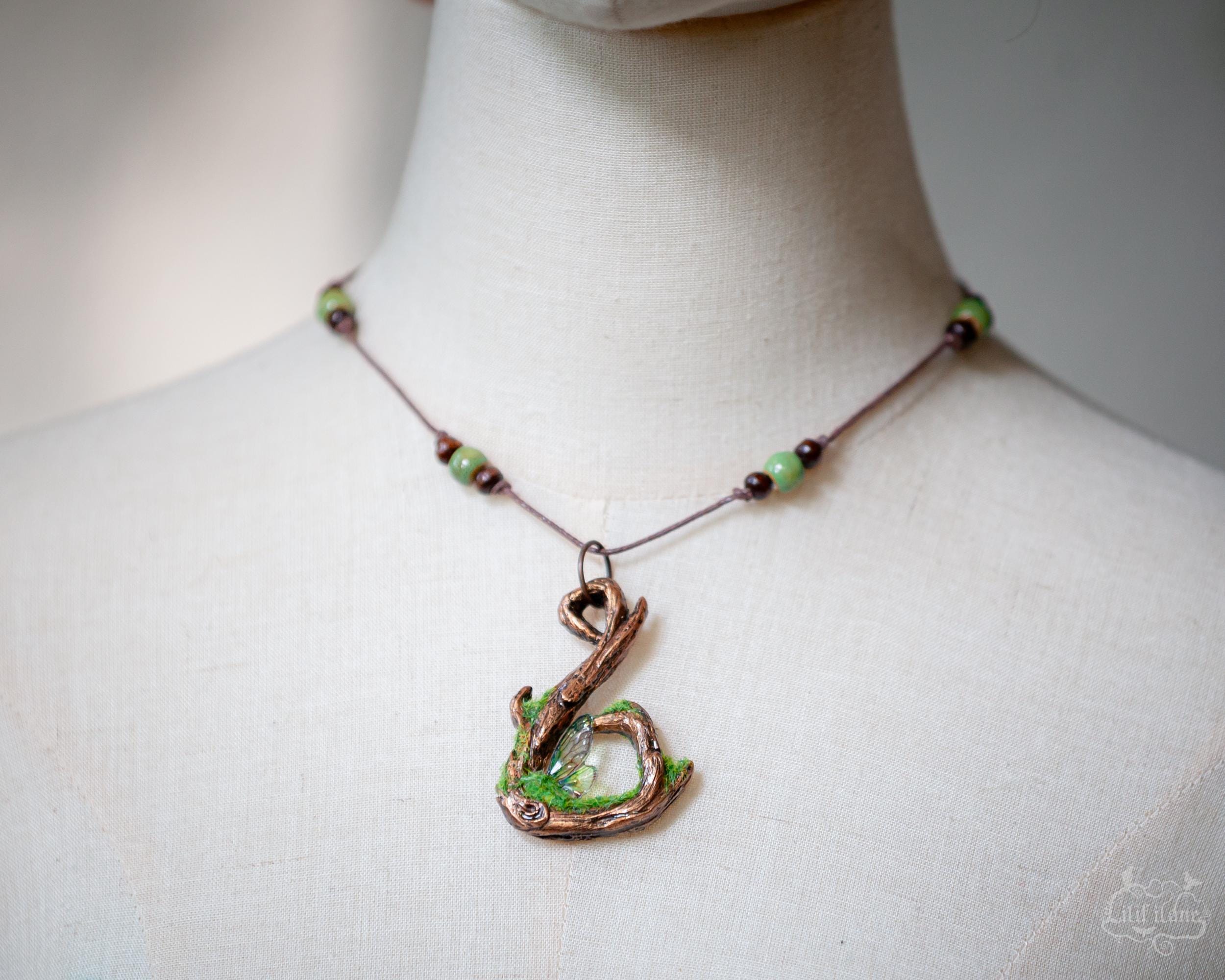 Branch necklace with green fairy wings - Elven Fairy Pixie Fantasy Wicca