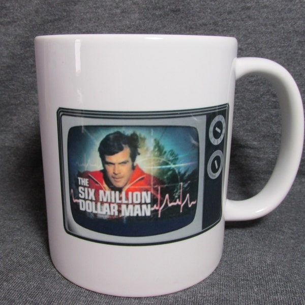 Seis millones de dólares Hombre Clásico Serie de TV 11oz Taza de café, Taza - Imagen afilada! - Gran regalo para todas las ocasiones - Retro - Único - Steve Austin