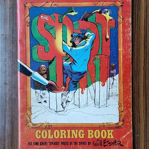 Puede incluir: Un libro para colorear vintage "The Spirit" con una portada roja y una ilustración colorida. La portada presenta una figura escalando la letra "S" con pintura goteando desde arriba. El texto "COLORING BOOK" se muestra de forma destacada.
