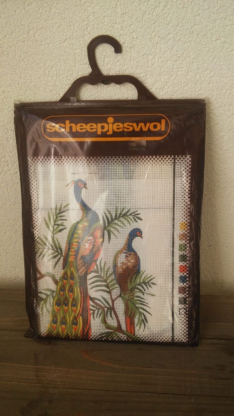 Complete embroidery set peacock seventies Scheepjeswol