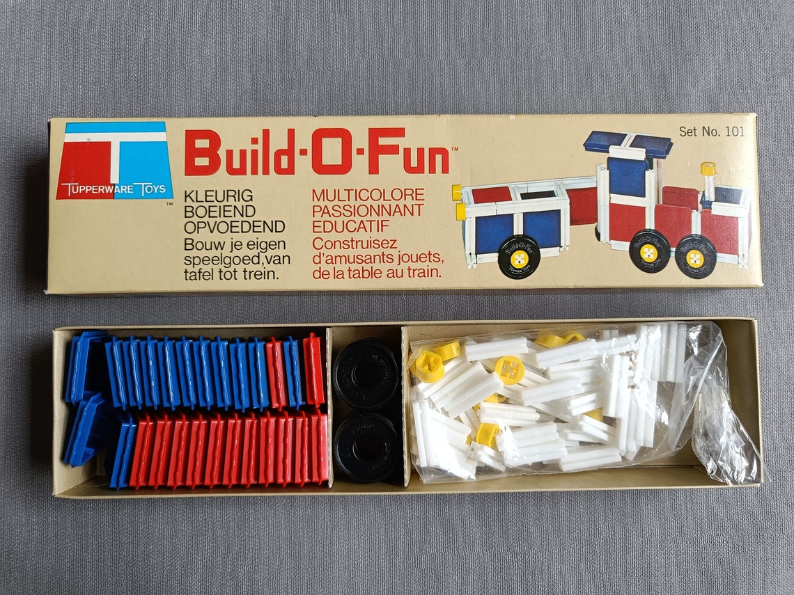 Vintage Build-O-Fun Block Set in Original Box - Set nr 101 - Made in Belgium - 60s Children toys - Tupperware Toys Build-O-Fun - Retro Toys, foto 2 de 5