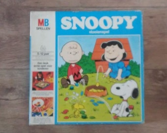 Snoopy tiddly-winks -Snoopy game - Snoopy collectibles - Snoopy maternity gift -  Retro Snoopy gift for him -