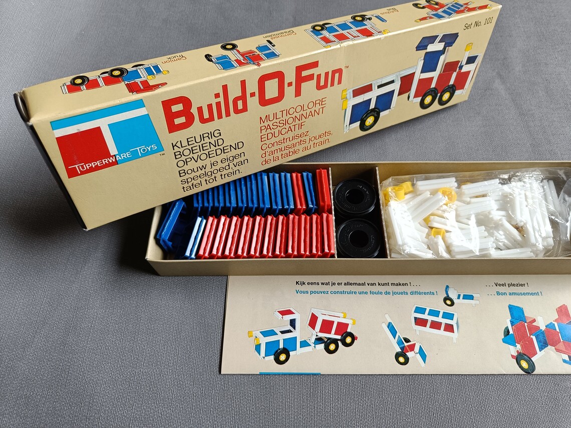 Vintage Build-O-Fun Block Set in Original Box - Set nr 101 - Made in Belgium - 60s Children toys - Tupperware Toys Build-O-Fun - Retro Toys, foto 1 de 5