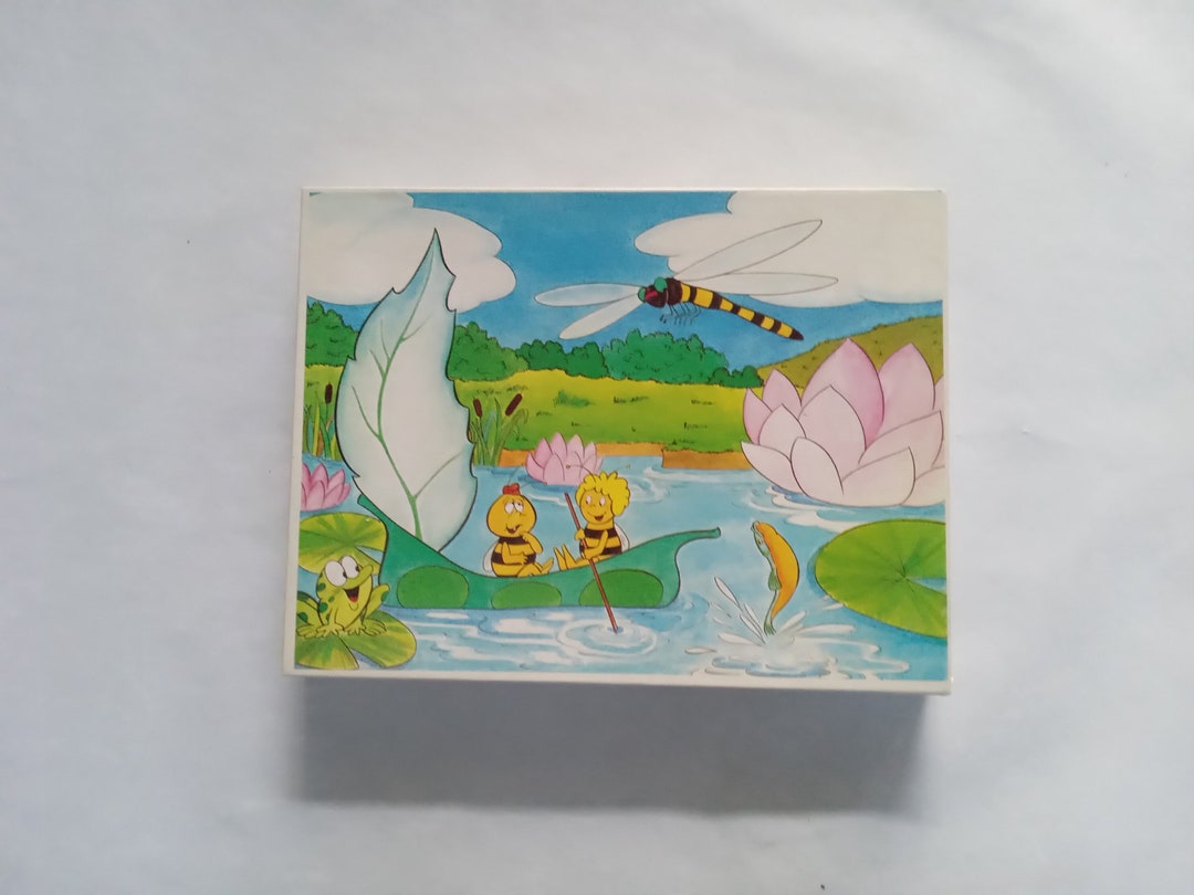 Maya l'abeille - 24 Cartes Postales & 24 Marques-Places à Colorier