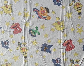 Retro Vintage 90s Sesamestreet  Fabric, Prewashed 90s Fabric , Fabrics for quilting or sewingprojects , Ondermoedersparapluu, Ernie fabric